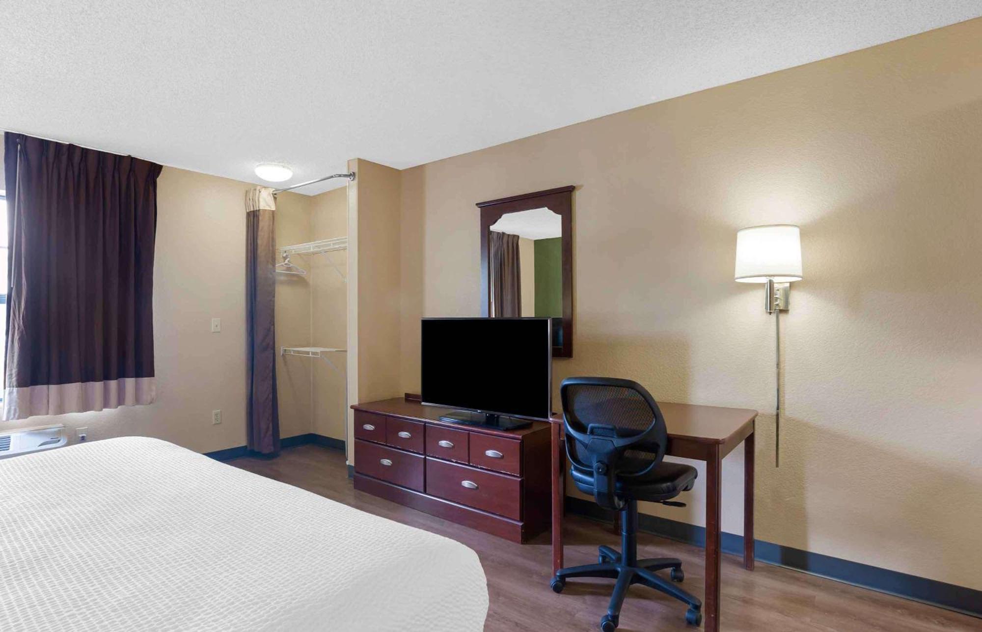 Extended Stay America Suites - Chicago - Schaumburg - Convention Center Екстериор снимка