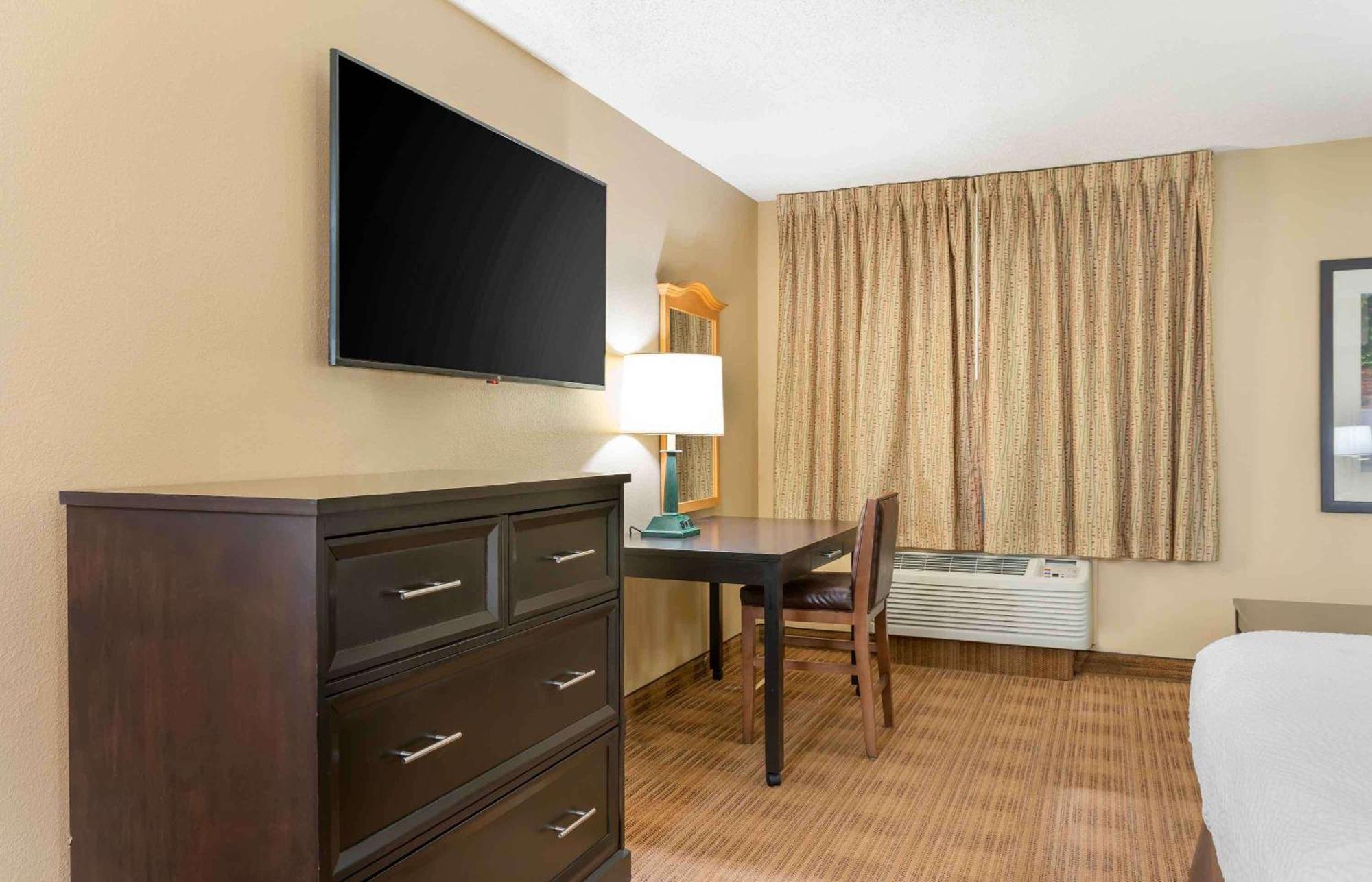 Extended Stay America Suites - Chicago - Schaumburg - Convention Center Екстериор снимка
